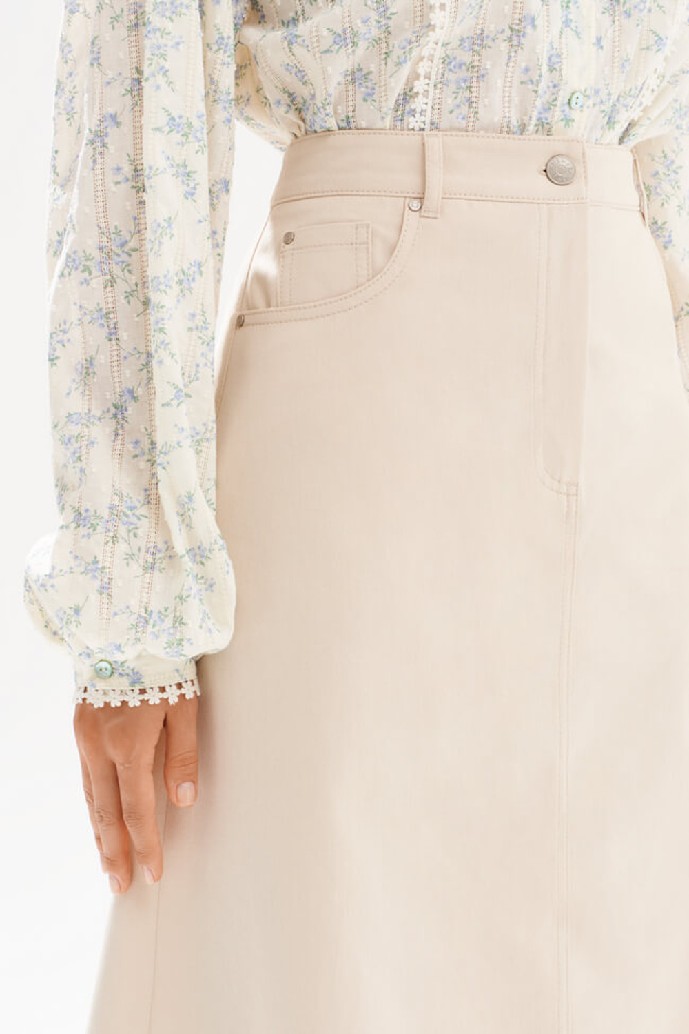 4962 Юбка женская (бежевый)