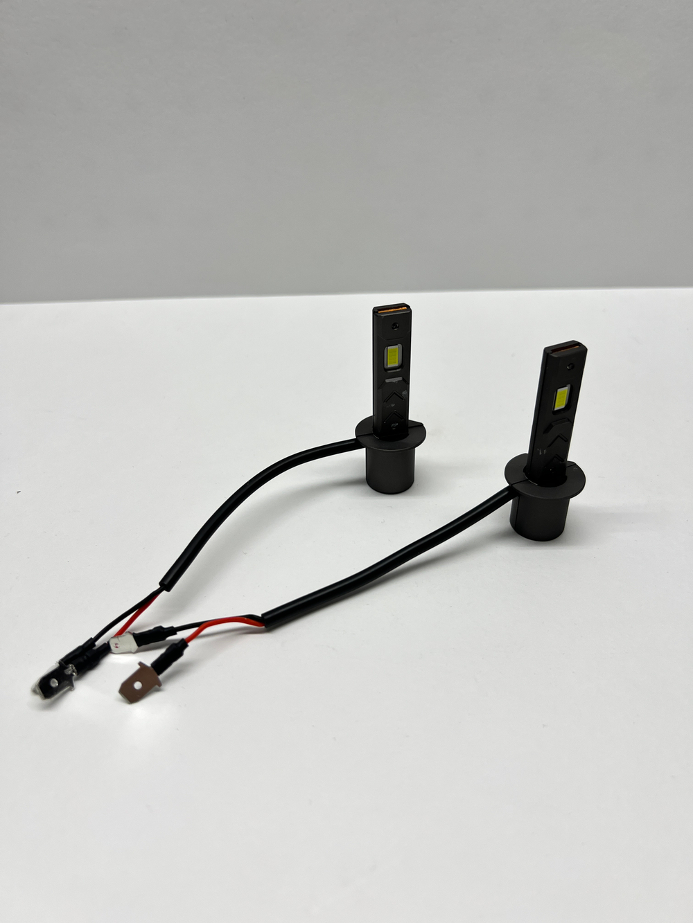 H1 / Комплект светодиодных ламп (H1) SFIDA LED V19 7200LM (2 шт./ комплект)
