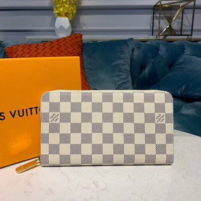 Louis Vuitton Zippy Organizer