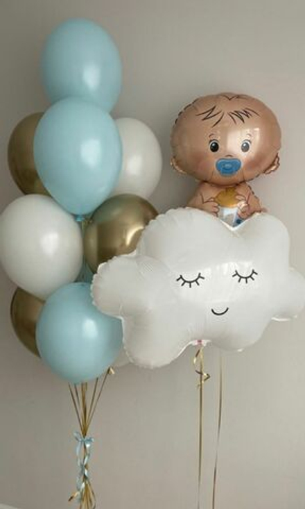 Композиция из шаров на выписку "Я родился!"