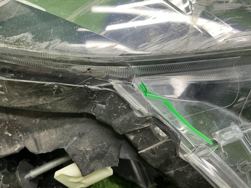 Битая Фара правая Nissan Qashqai J11 13-19 галоген