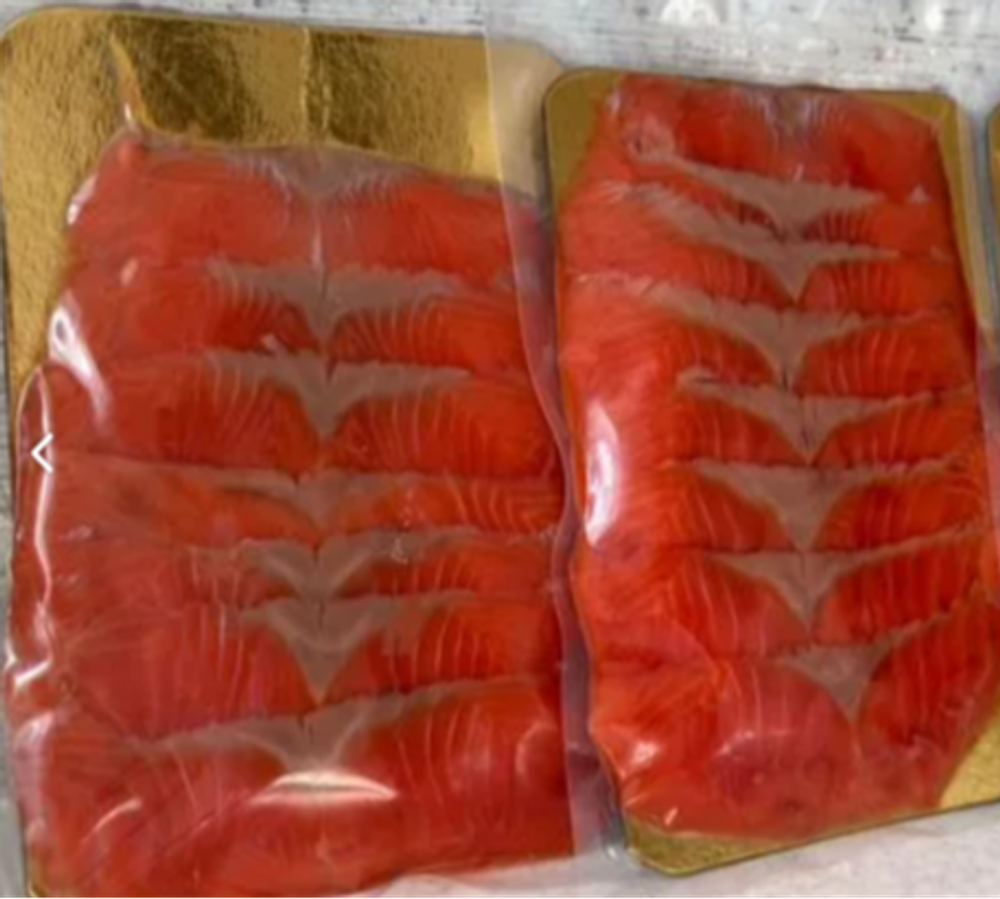 Нерка слабосоленая, филе-нарезка, 200 гр