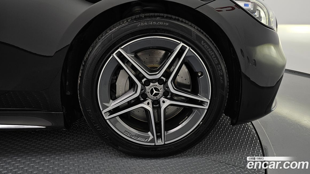 Mercedes-Benz S-Class W223 S400 d 4MATIC (12.2021)