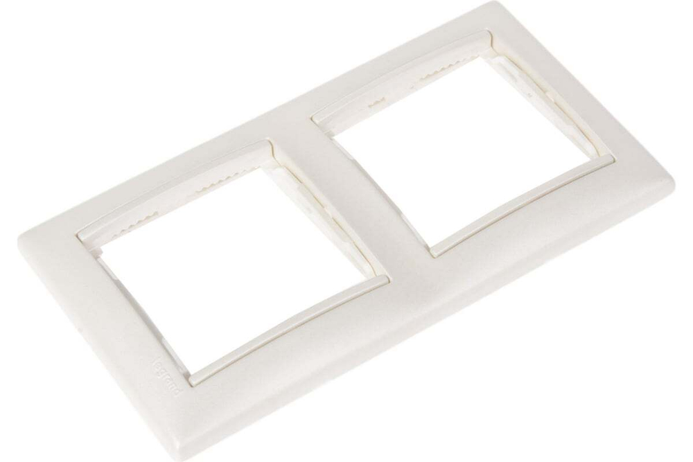 Рамка 2 поста жемчужный Valena Classic LEGRAND