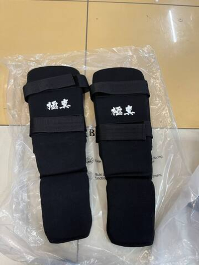 Защита голени для каратэ TS черная