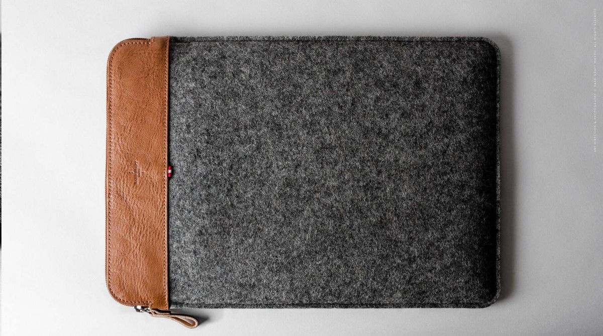 Hard Graft Fit Sleeve — чехол для MacBook