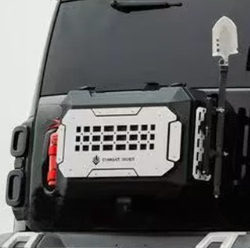 Tank700 Бокс вместо запасного колеса Combat Rider