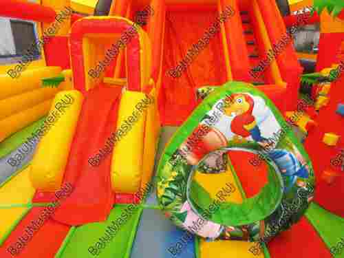 Коммерческий надувной батут "Страна Сафария БР" с крышей, 10*8*7 м