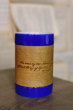 Кружка большая фарфоровая без ручки c берестой и с цитатами Лермонтова. Lermontov forever.