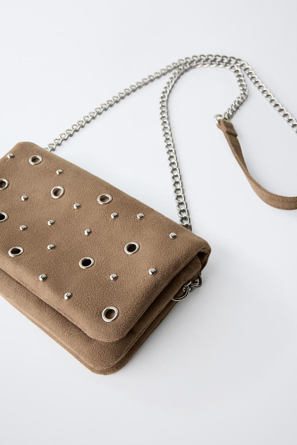 ZARA СУМКА С ПЛЕЧЕВЫМ РЕМНЕМ И ЛЮВЕРСАМИ, КОРИЧНЕВЫЙ