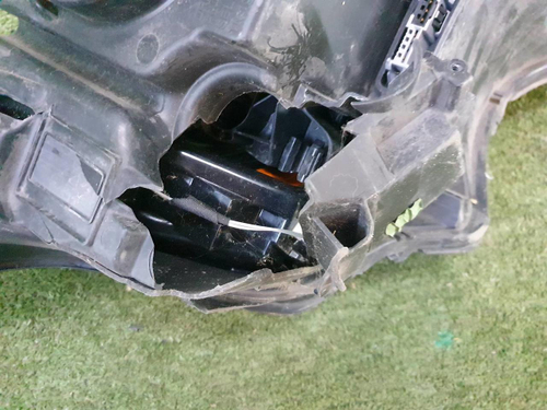 Битая Фара левая Range Rover Vogue 4 L405 (2012-2017) ксенон