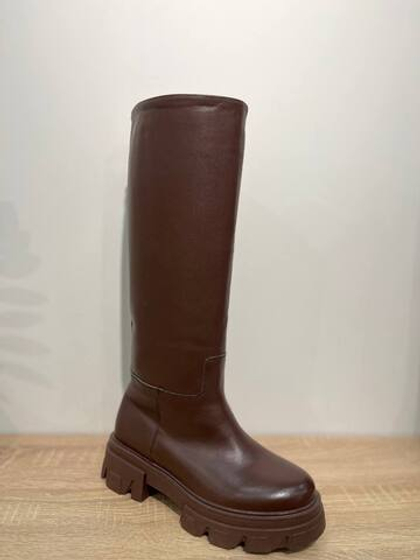 Сапоги из натуральной кожи