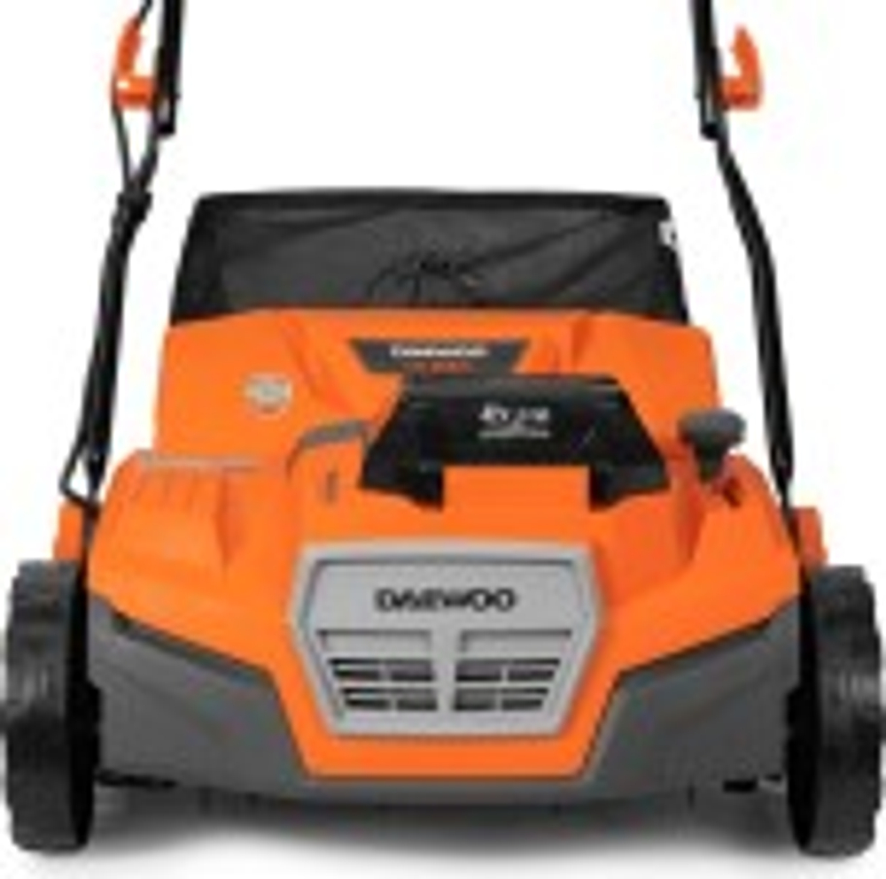 Скарификатор аккумуляторный DAEWOO DSC 3842Li SET