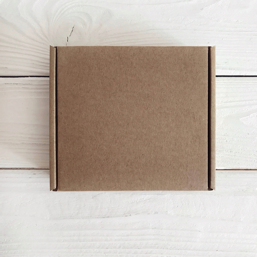 Коробка 13 х 12 х 4 см, бурая