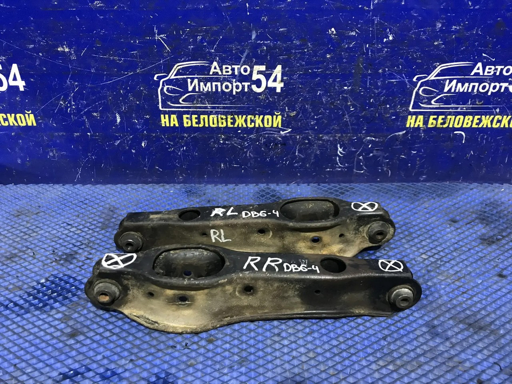 Рычаг задний правый Honda INTEGRA 1996