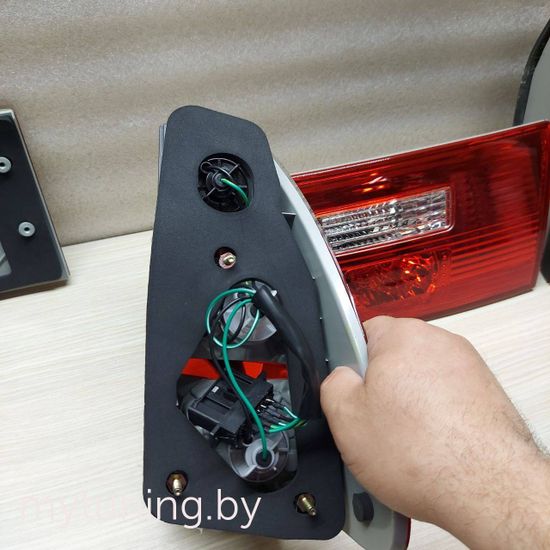 Задние фонари RED WHITE для BMW X5 E53