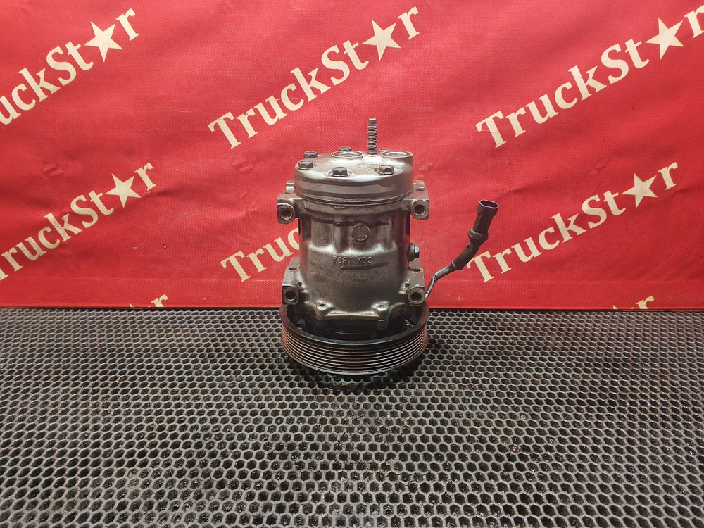 Компрессор кондиционера 2020г.