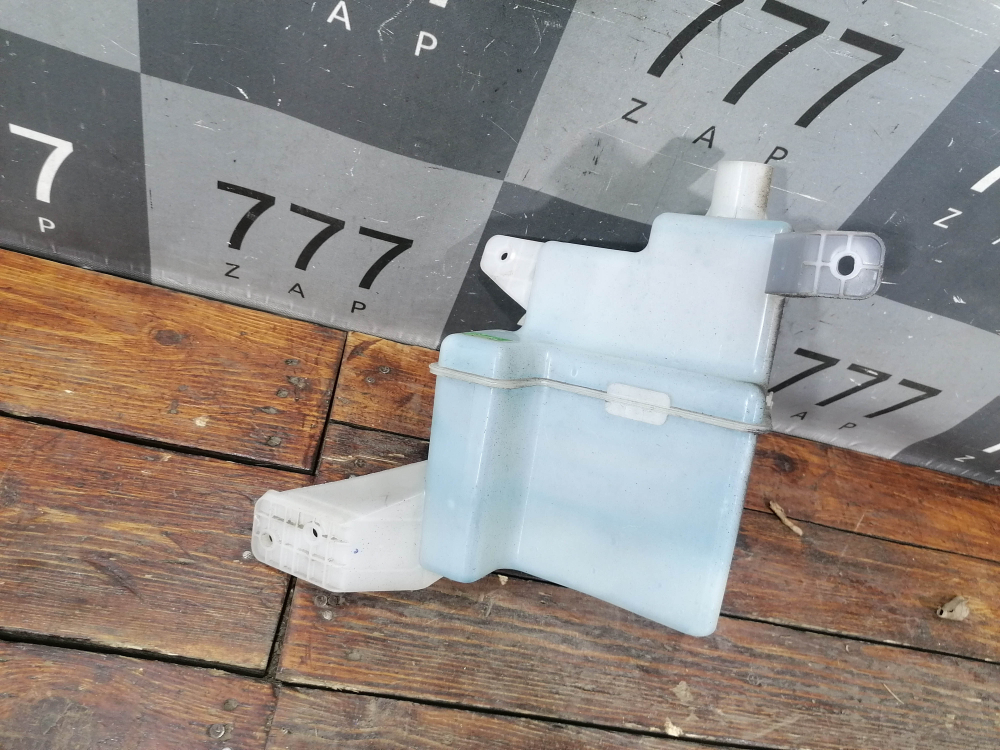 Бачок омывателя Omoda S5 22-нв Б/У Оригинал 607000173AA