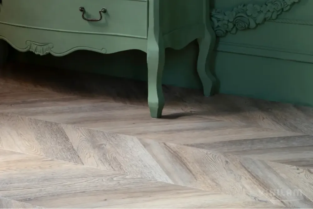 Vinilam Parquet Chevron Шеврон Шампань, 1,58 м²