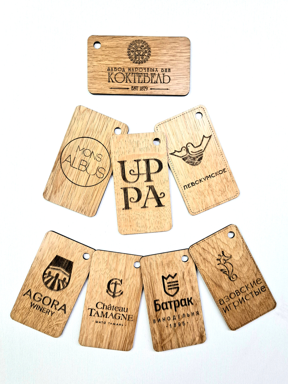 Визитки деревянные, из массива дуба