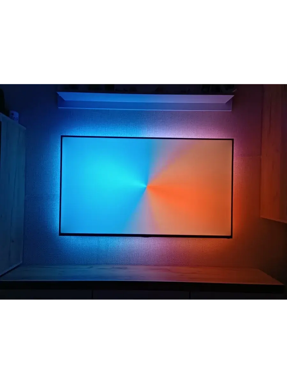 Динамическая адаптивная подсветка Ambilight для экранов 2 м