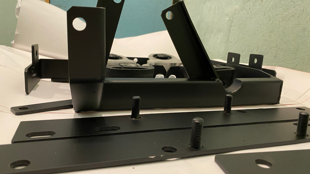 Подрамник РК для Нива 4х4/Легенд 'Мини-Моноблок' (без сверления и сварки)