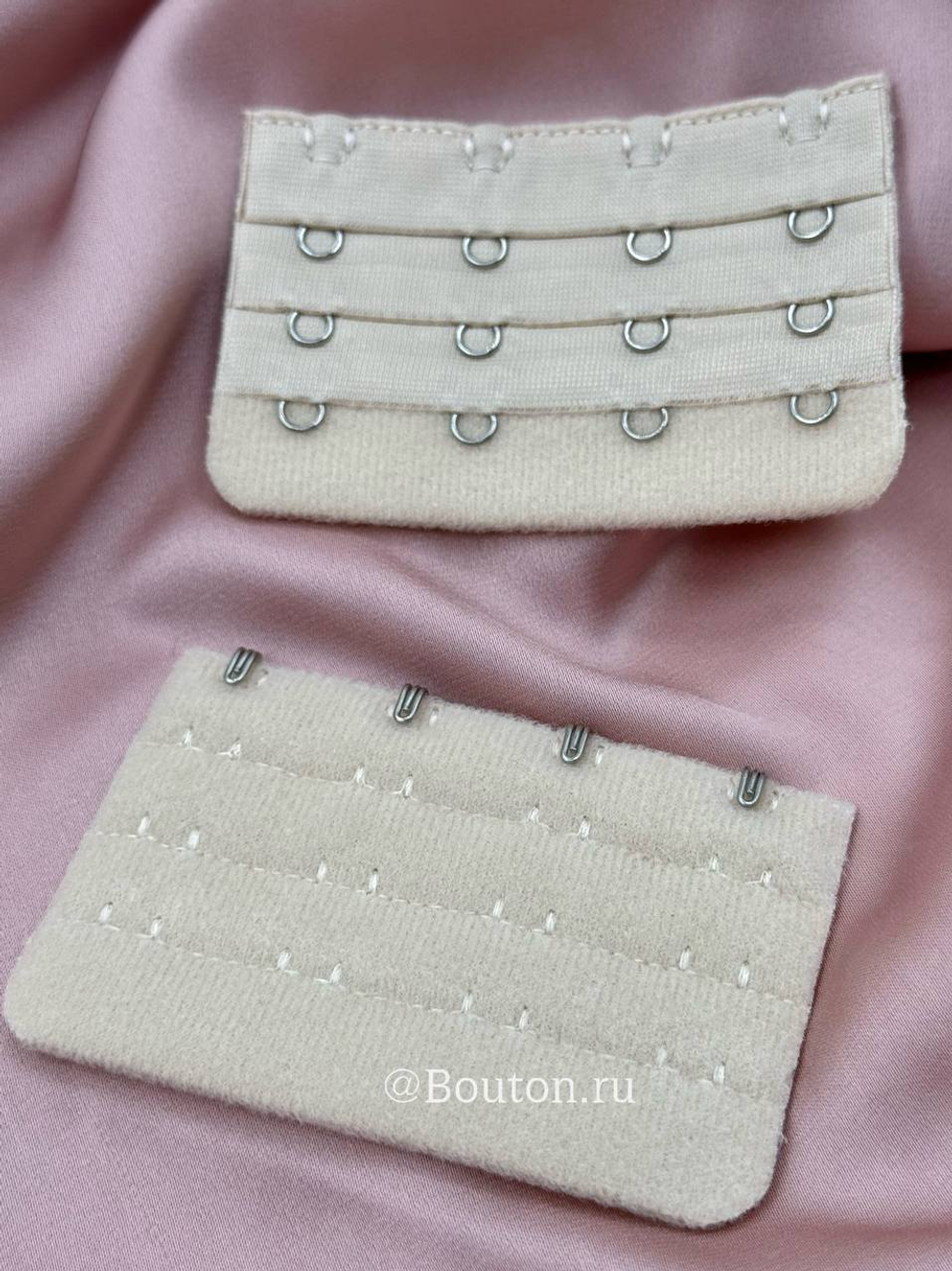 Расширитель для бюстгальтера бежевый  4 ряда 12 петель 4 крючка  5х7,5 см