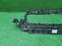 Кронштейн решетки радиатора Mercedes G W463 18-24
