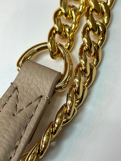 Сумка Louis Vuitton Lockme Chain East West