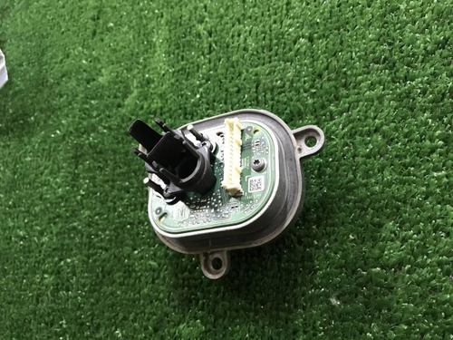 Модуль LED фары правый Audi A4 B9 (2015-2020)