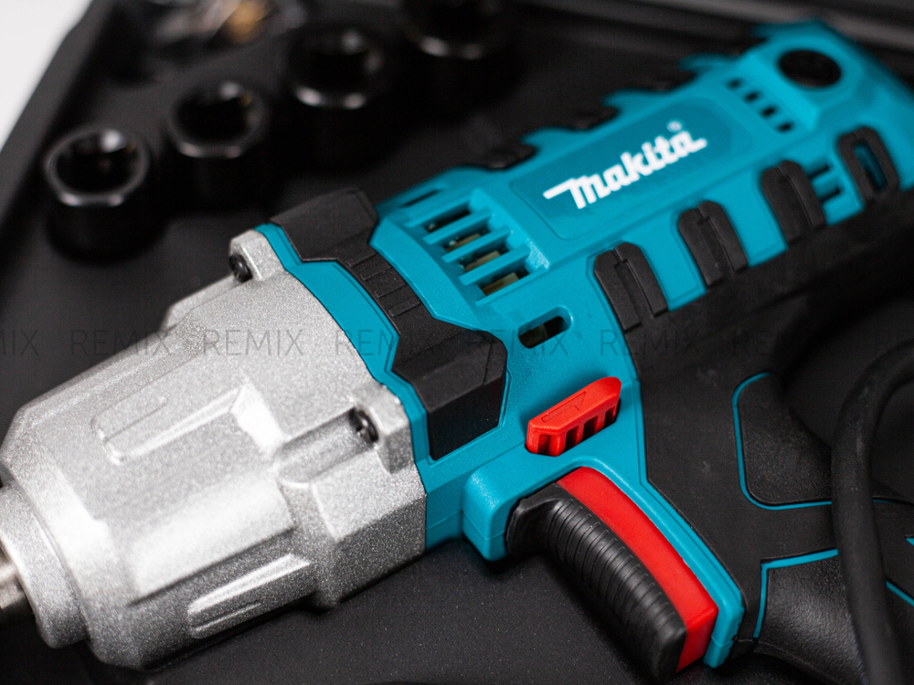 Гайковерт электрический Makita 900W