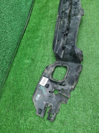 Воздуховод радиатора верхний BMW X5 G05 (18-23)