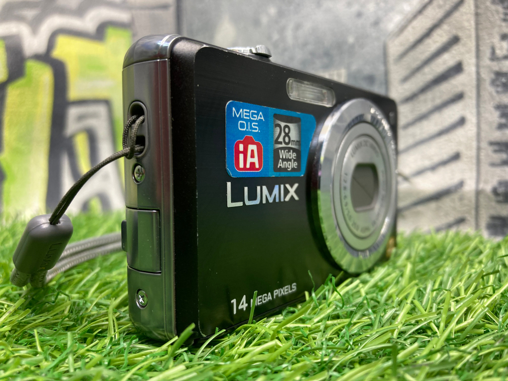 Panasonic Lumix DMC-FS11