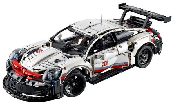 Конструктор LEGO Technic 42096 Порше 911 RSR