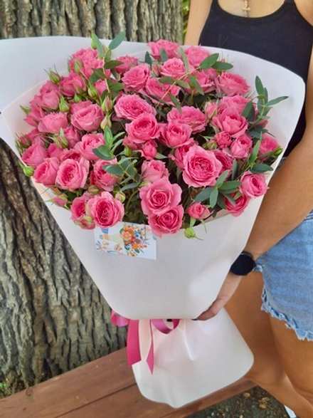 Букет кустовых роз "София"