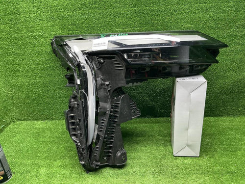 Битая Фара правая Geely Atlas 2 (2023-н.в.) LED