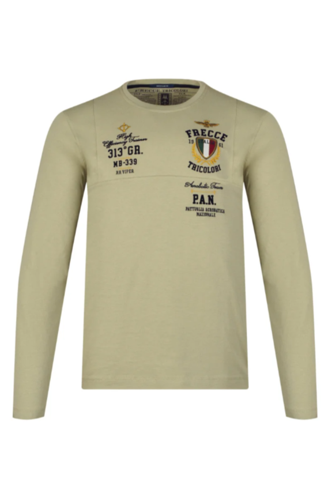 Футболка с воротом поло