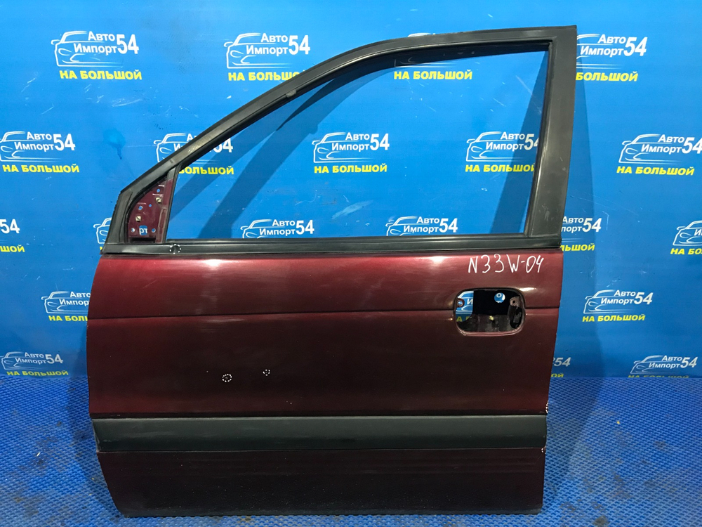Дверь передняя левая MITSUBISHI CHARIOT 1994