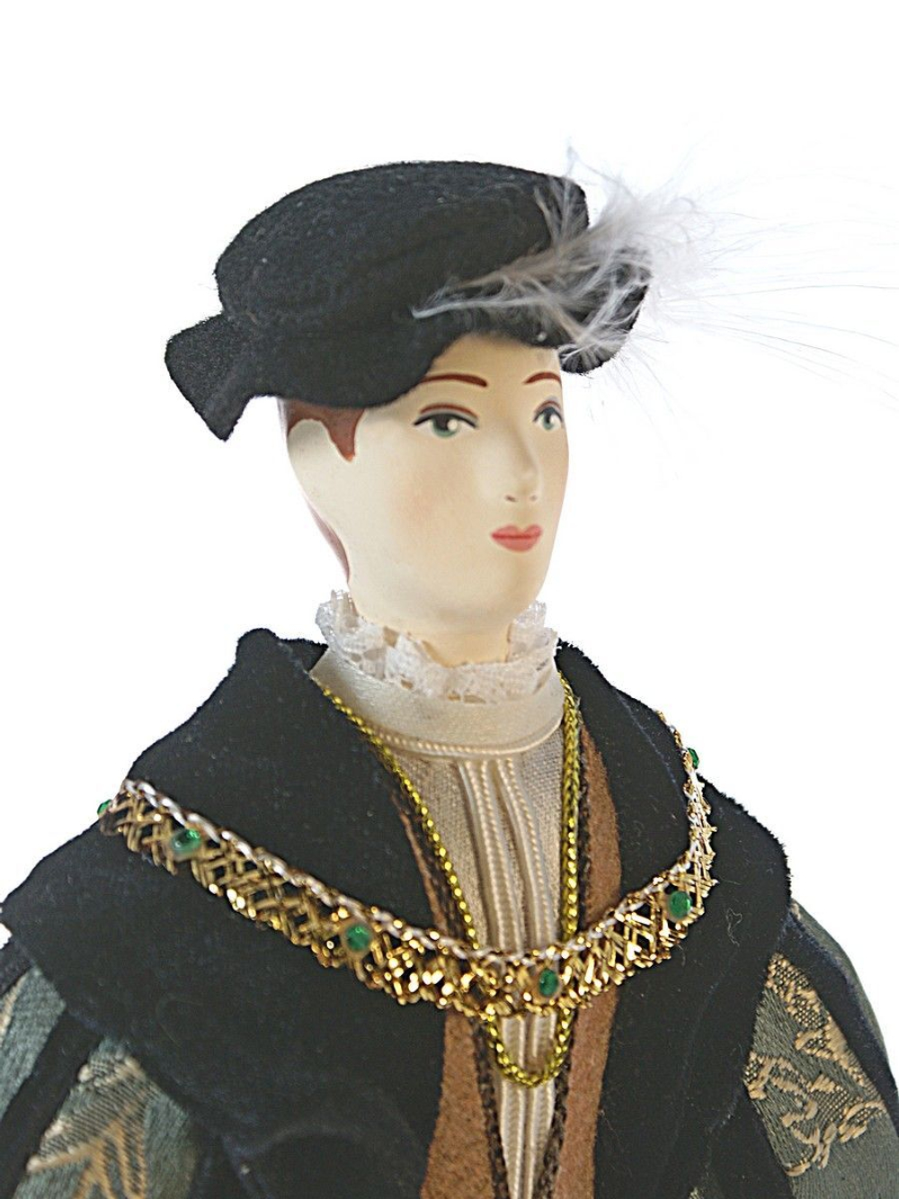 Кукла фарфоровая в немецком придворном костюме