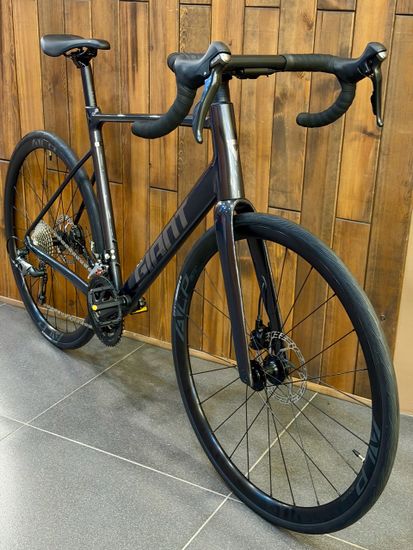 Шоссейный велосипед Giant PCR LTD 2 (2026)