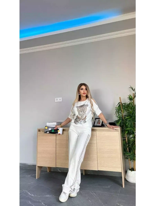 костюм с принтом леопарда