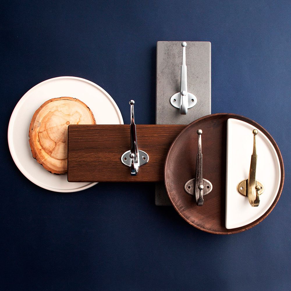 Крючок мебельный двухрожковый, хром