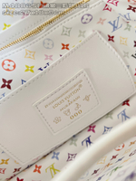 Louis Vuitton Capucines BB