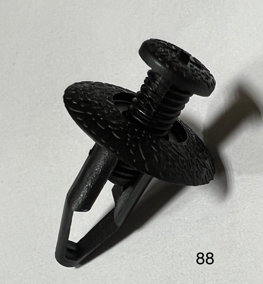 Клипса иномарка  d- 8 папа+мама (20шт/уп) F8  ПАЕННАЯ Код- 88