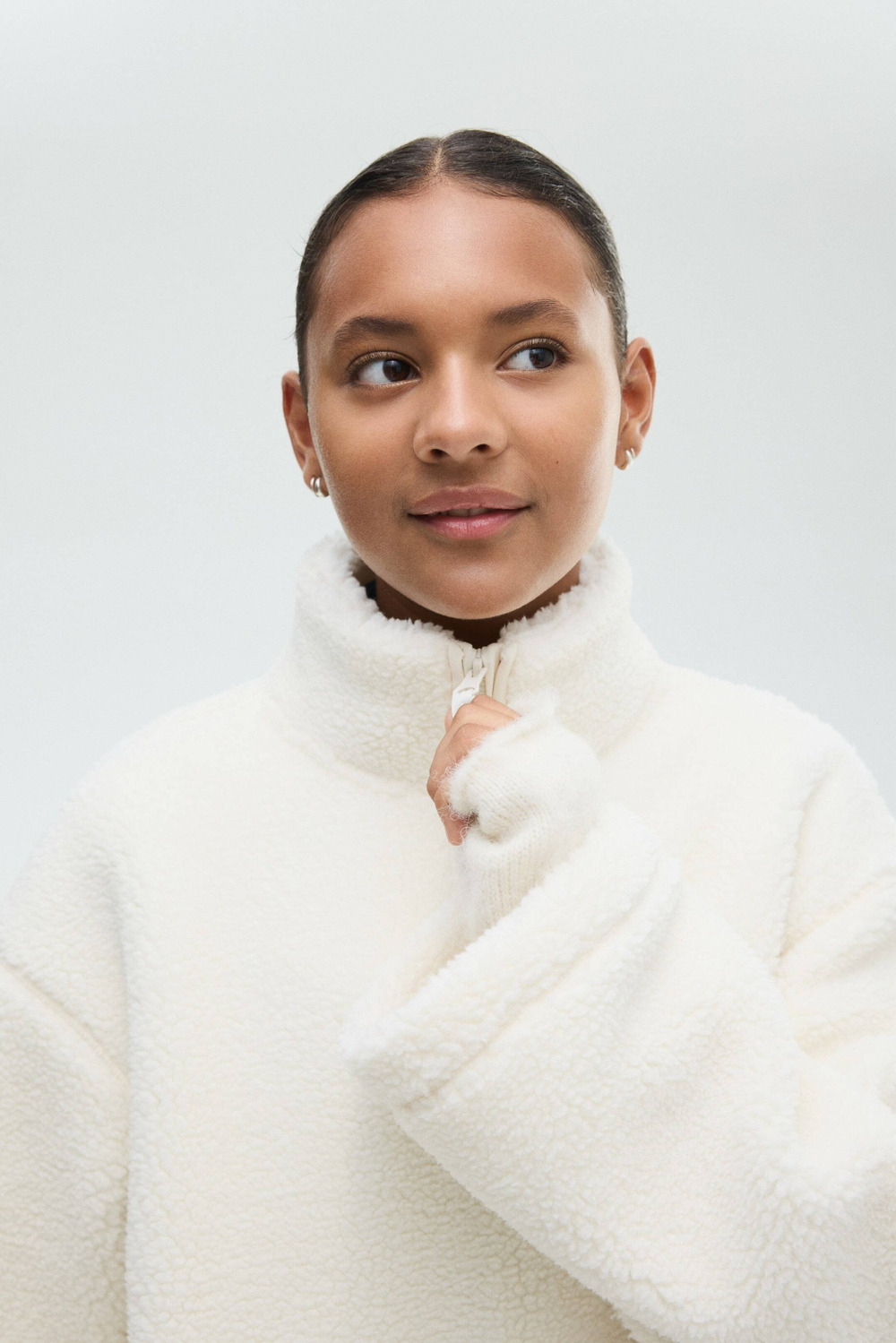 H&M Плюшевый толстовка, белый