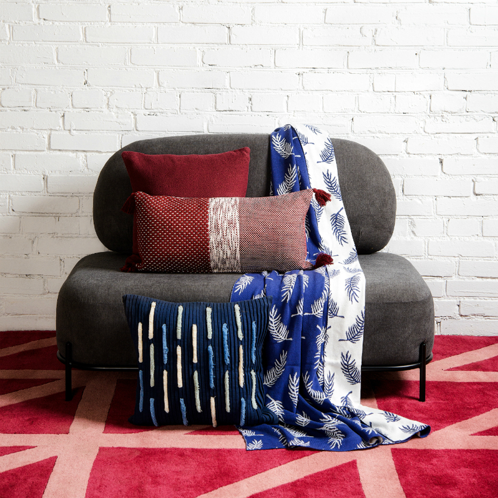 Ковер шерстяной ручной работы geometric dance бордового цвета, 160х230 см