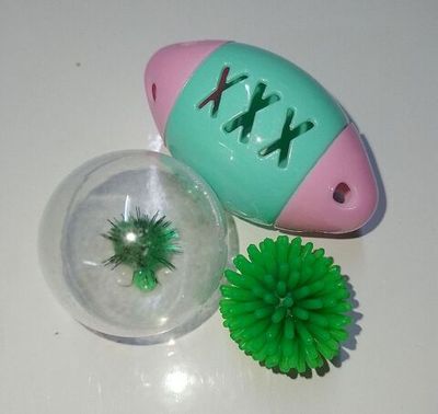 Набор игрушек "Чистый котик" для кошек, три мячика D-set18