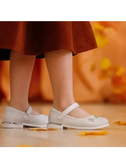 Детские Туфли для девочки.