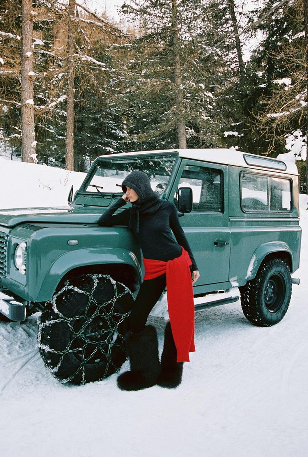 ZARA ФУТБОЛКА В РУБЧИК С ДЛИННЫМИ РУКАВАМИ, УГОЛЬНЫЙ