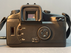 Canon EOS 30 Kit 28-90mm f/4-5.6